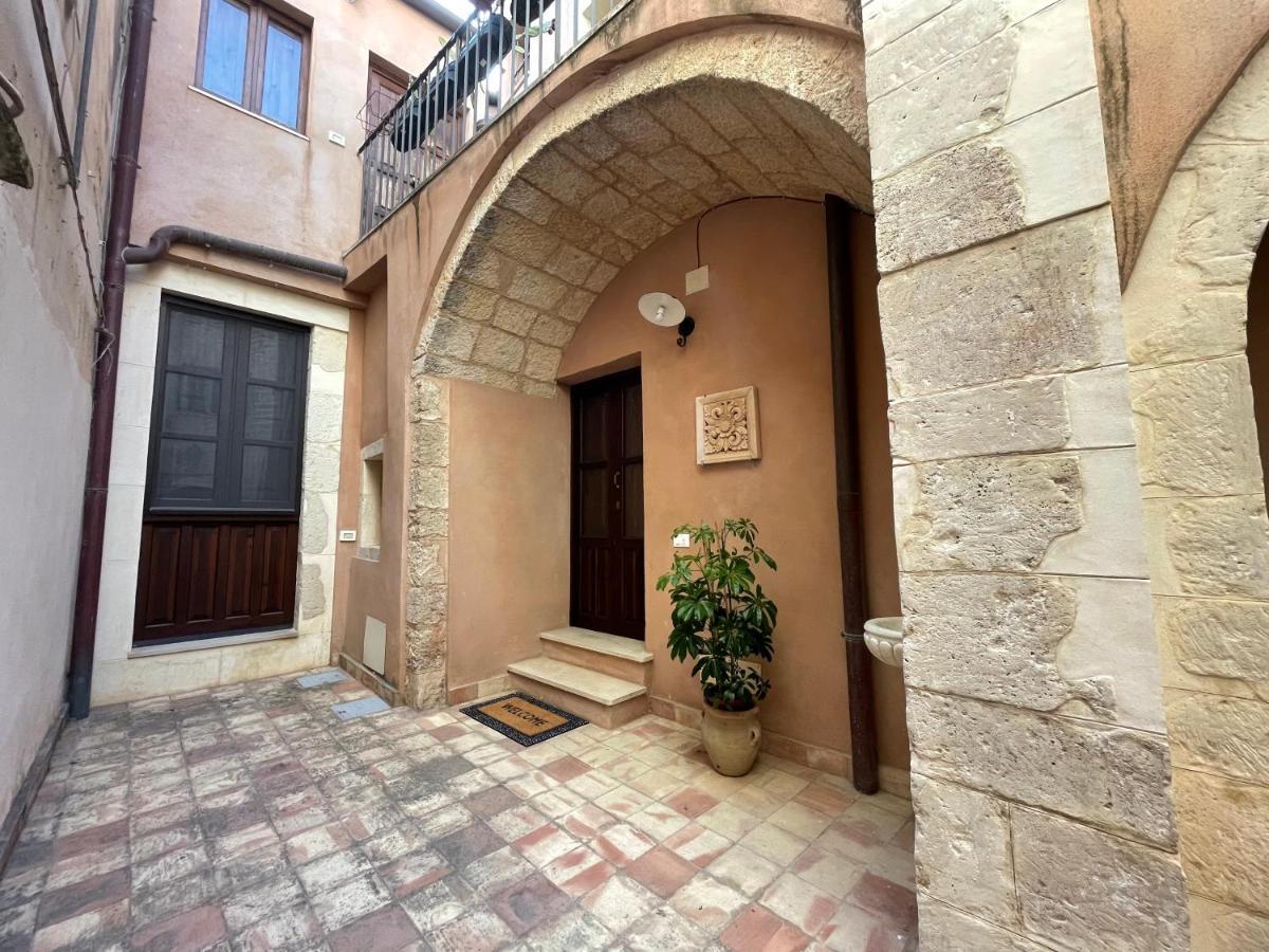 Corte Roma 148 Apt Syrakuzy Zewnętrze zdjęcie
